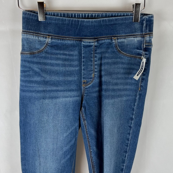 NWT: old navy Mid-Rise Distressed Rockstar Super Skinny Ankle Jeggings (2) $45 - Picture 5 of 13